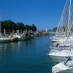 https://hotel-milano-ile-de-france.emilia-romagnahotels.net
